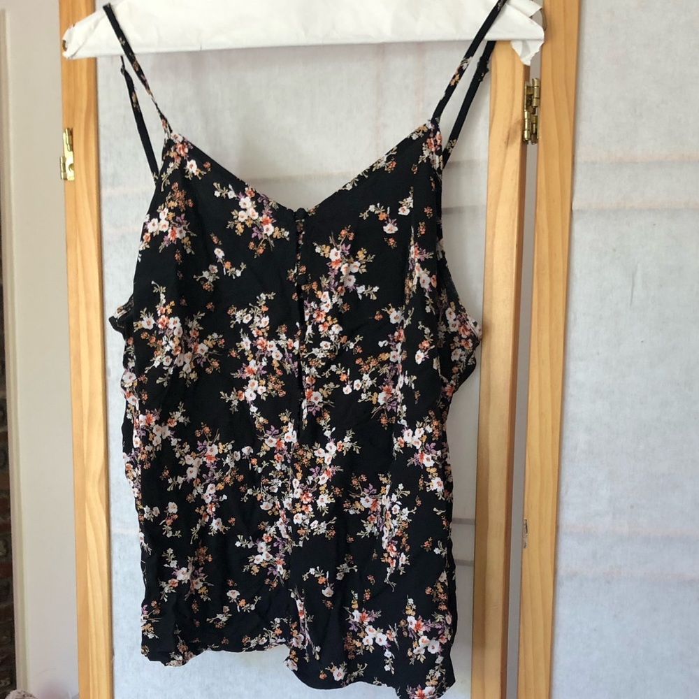 Old Navy Tank top black Size large